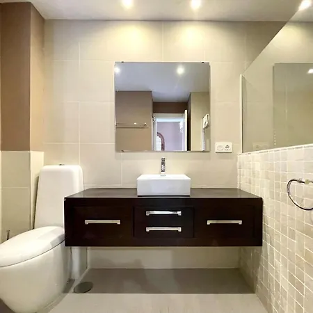 Attractive With Shared Pool *