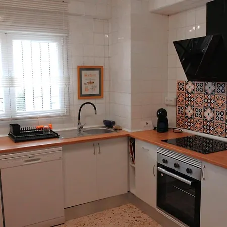 Apartment Attractive With Shared Pool *
